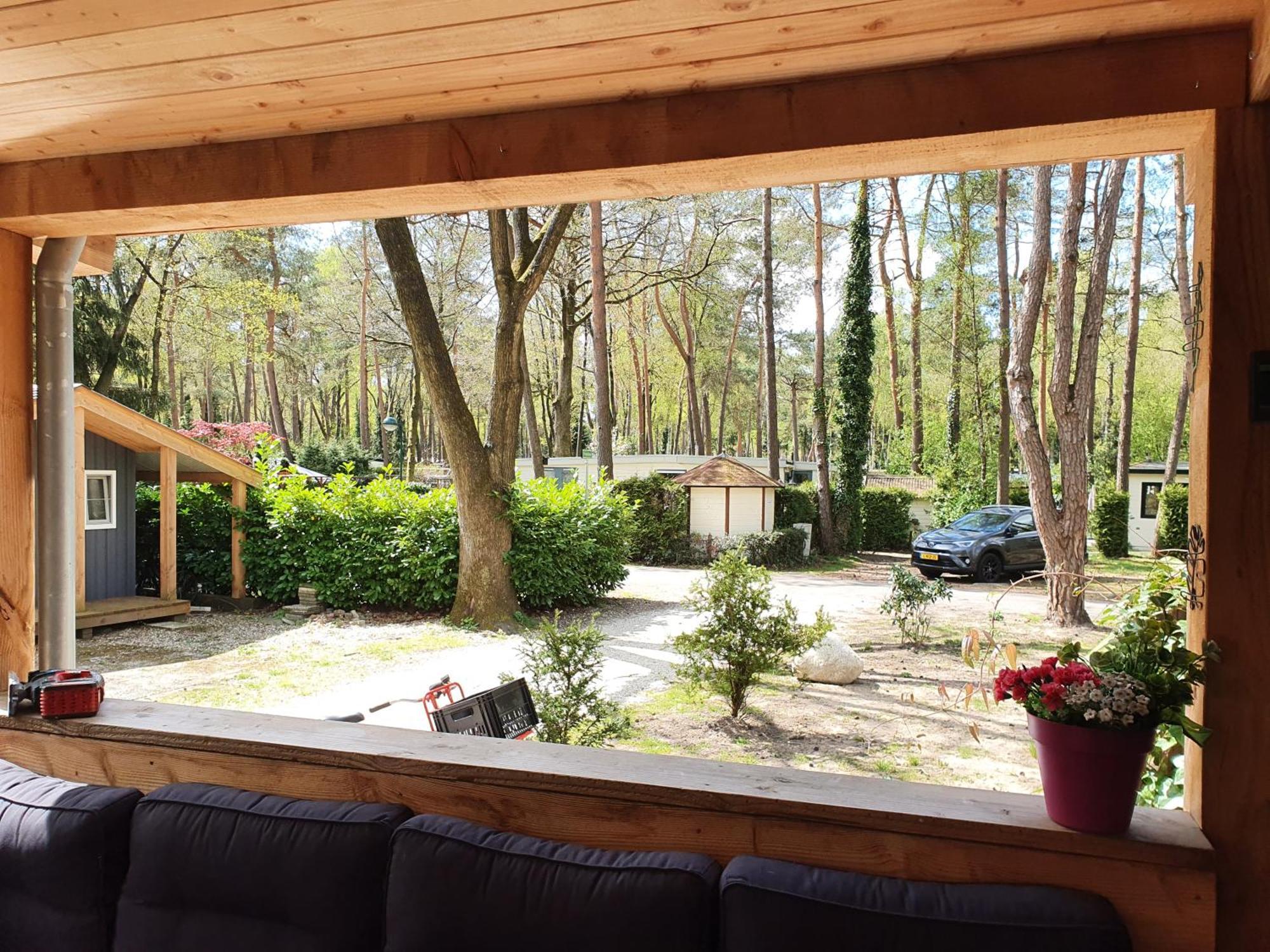 Chalet Bosrijk Midden In De Natuur-Eten&Drinken-Activiteiten-Ontspanning-En Nog Veel Meer Hoenderloo Esterno foto